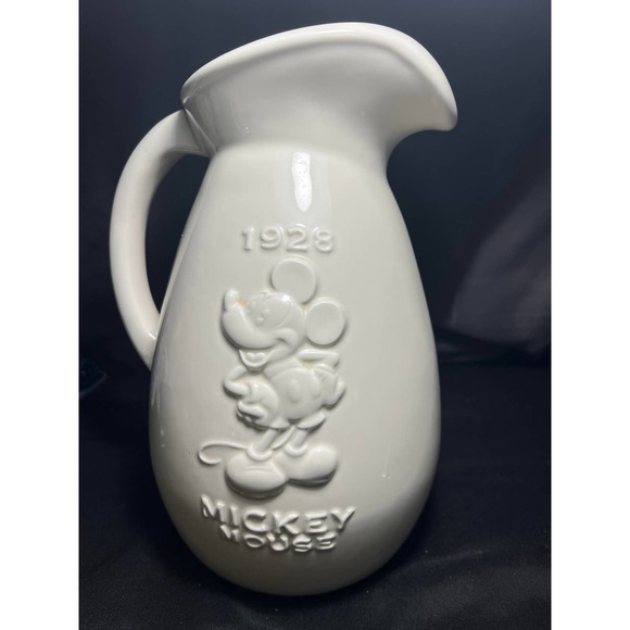 Mickey Mouse Water Pitcher - Picture 5 of 6